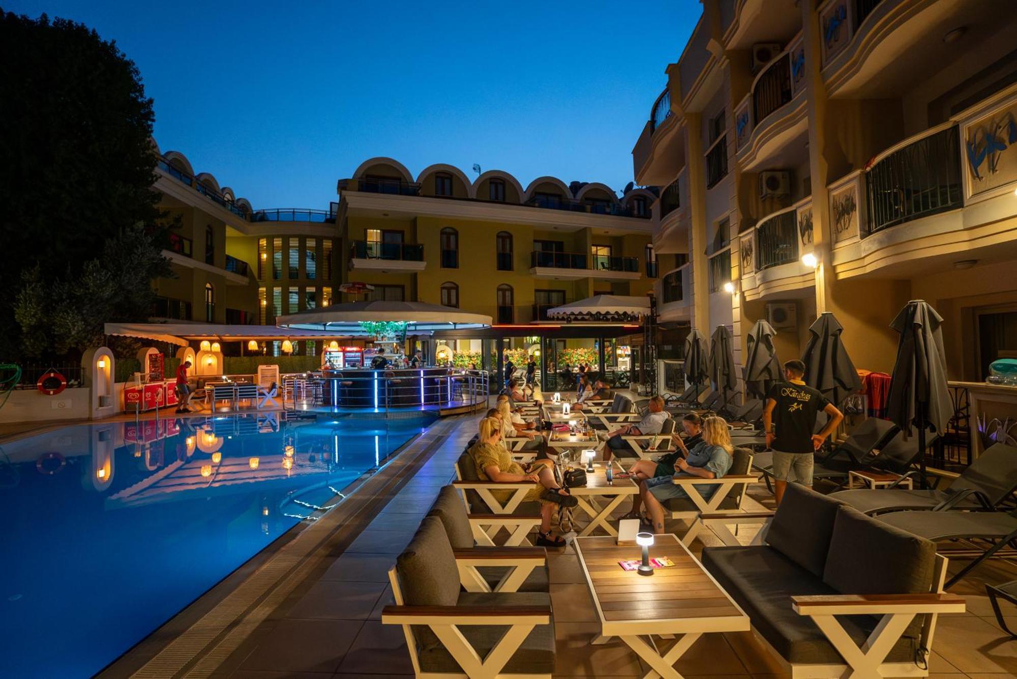 Club Karakas Apart Otel Мармарис Екстер'єр фото